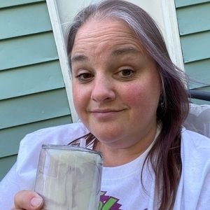 Meet your Posher, Jen